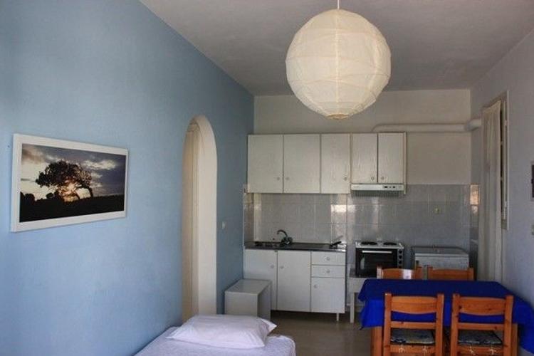 Rooms To Let-Apartments-Tinos-Agali Apartments-holidays4y.com