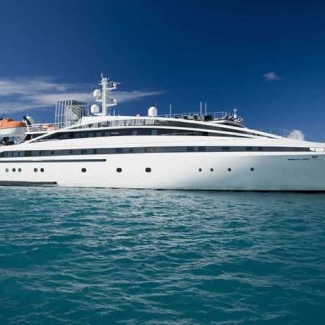 Rent Yachts-Luxury boat rentals | Alpha Marine Group | Piraeus-Mykonos